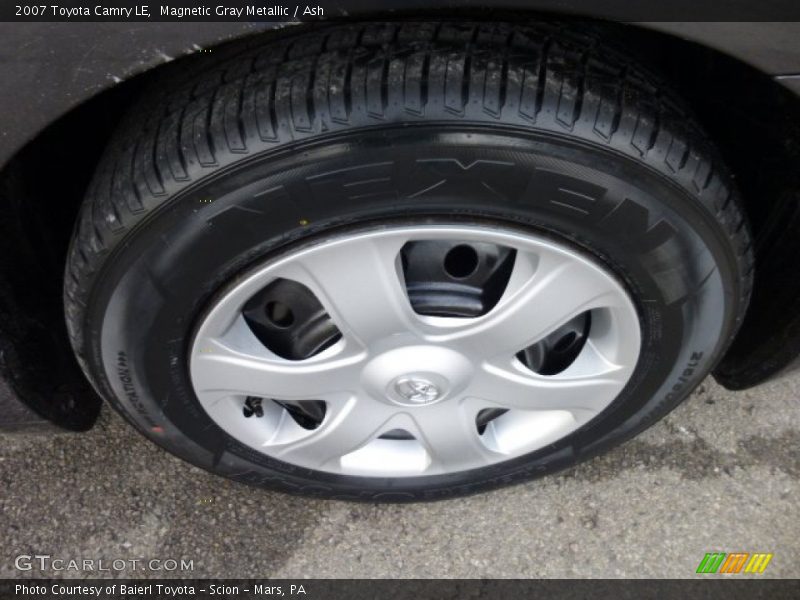 Magnetic Gray Metallic / Ash 2007 Toyota Camry LE