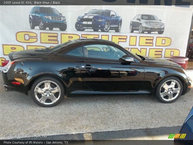 Black Onyx / Black 2005 Lexus SC 430