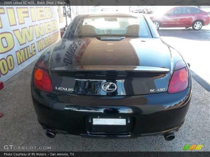 Black Onyx / Black 2005 Lexus SC 430