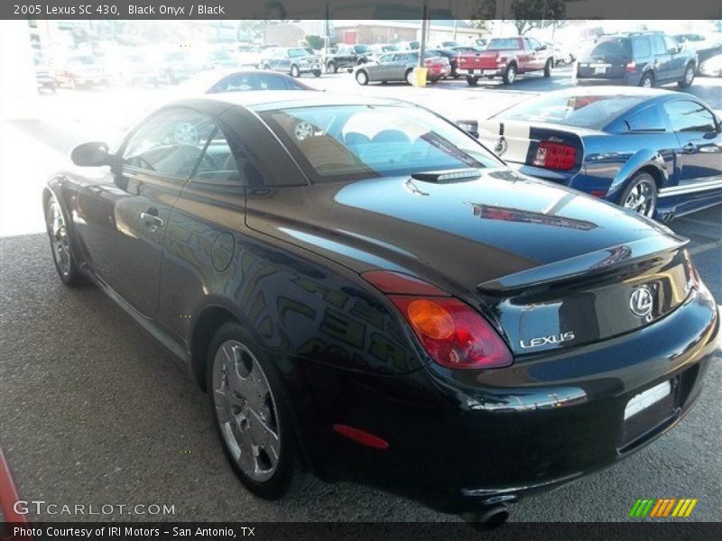 Black Onyx / Black 2005 Lexus SC 430
