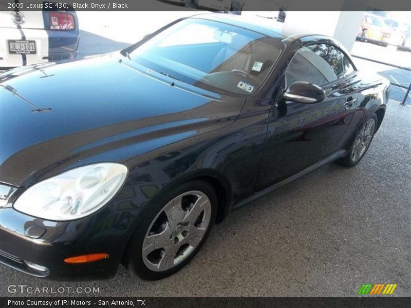 Black Onyx / Black 2005 Lexus SC 430