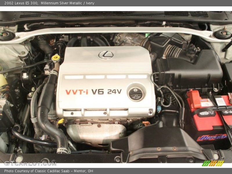 Millennium Silver Metallic / Ivory 2002 Lexus ES 300