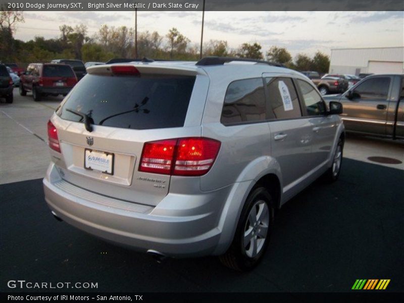Bright Silver Metallic / Dark Slate Gray 2010 Dodge Journey SXT
