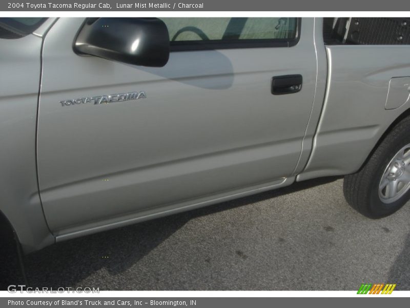 Lunar Mist Metallic / Charcoal 2004 Toyota Tacoma Regular Cab