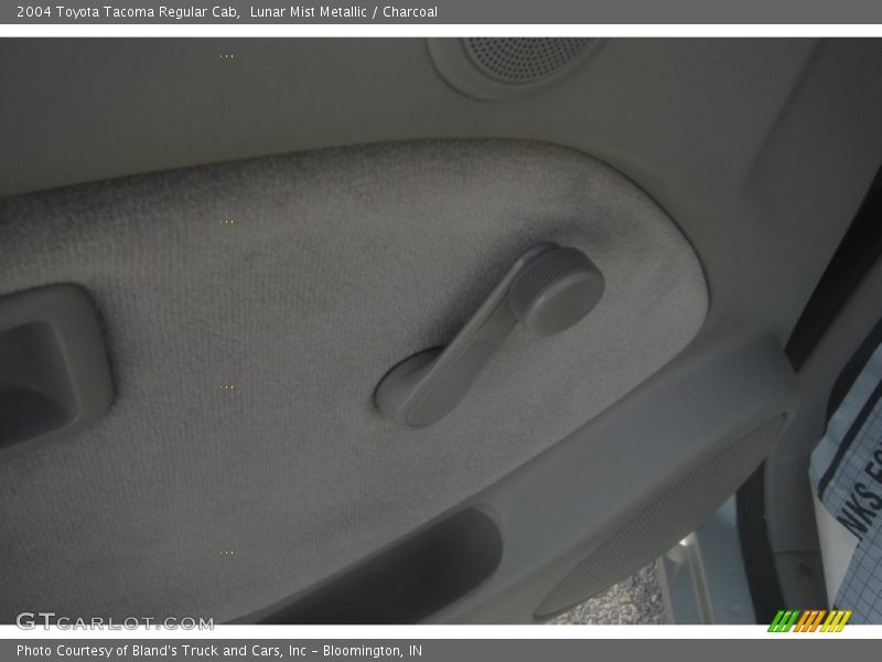 Lunar Mist Metallic / Charcoal 2004 Toyota Tacoma Regular Cab