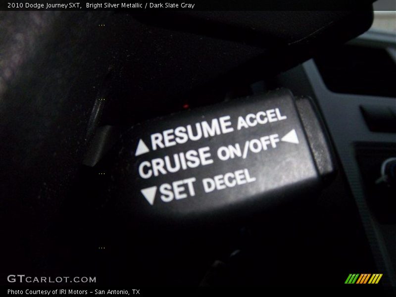 Bright Silver Metallic / Dark Slate Gray 2010 Dodge Journey SXT