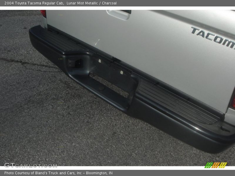 Lunar Mist Metallic / Charcoal 2004 Toyota Tacoma Regular Cab