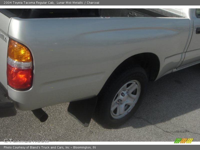 Lunar Mist Metallic / Charcoal 2004 Toyota Tacoma Regular Cab