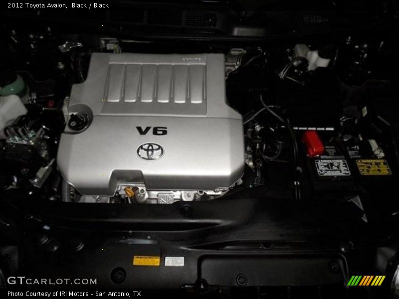 Black / Black 2012 Toyota Avalon