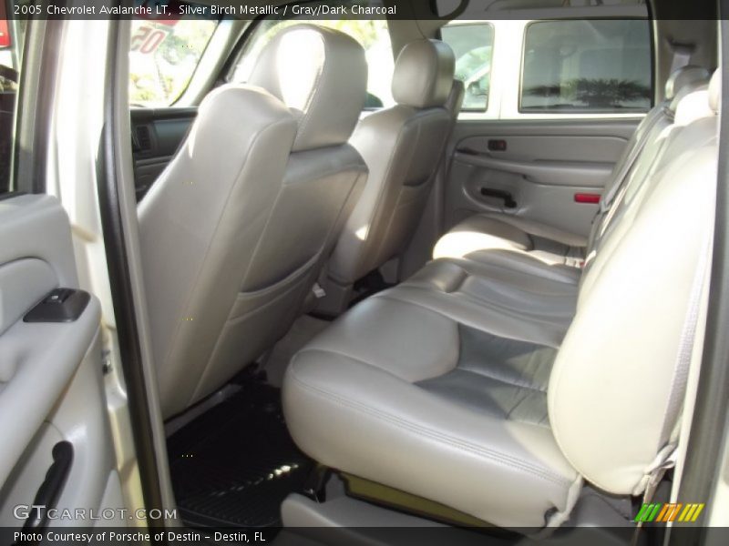 Silver Birch Metallic / Gray/Dark Charcoal 2005 Chevrolet Avalanche LT