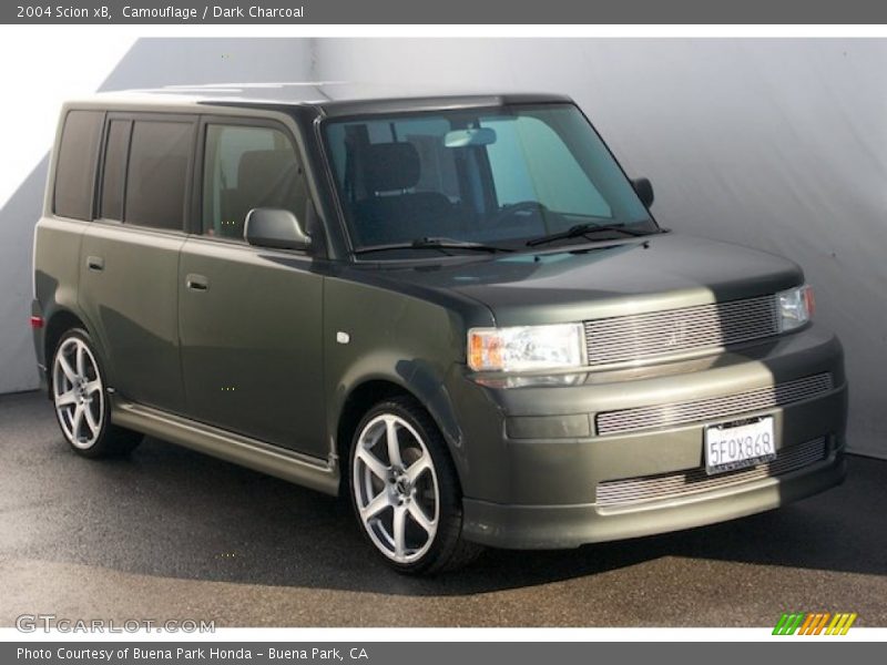 Camouflage / Dark Charcoal 2004 Scion xB