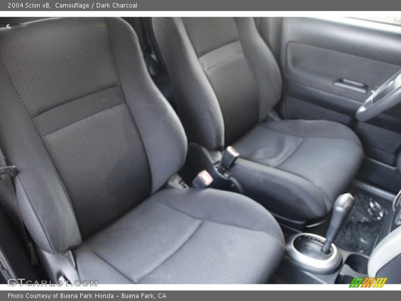 Front Seat of 2004 xB 