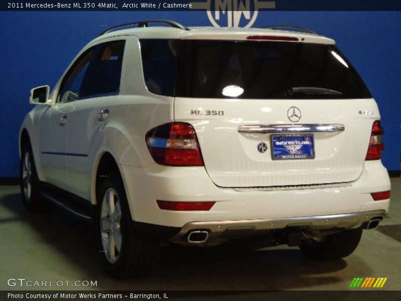 Arctic White / Cashmere 2011 Mercedes-Benz ML 350 4Matic