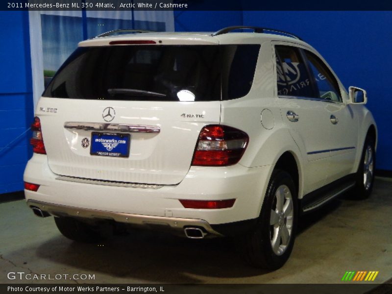 Arctic White / Cashmere 2011 Mercedes-Benz ML 350 4Matic