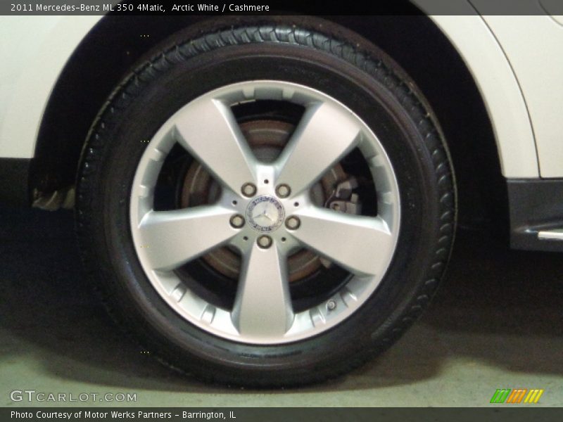 Arctic White / Cashmere 2011 Mercedes-Benz ML 350 4Matic