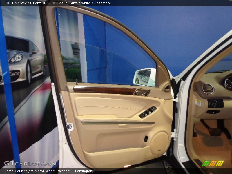 Arctic White / Cashmere 2011 Mercedes-Benz ML 350 4Matic