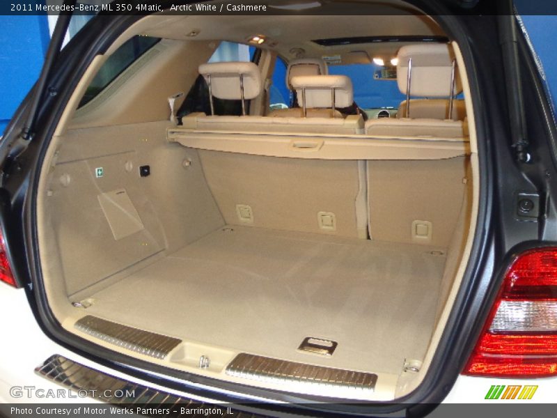 Arctic White / Cashmere 2011 Mercedes-Benz ML 350 4Matic