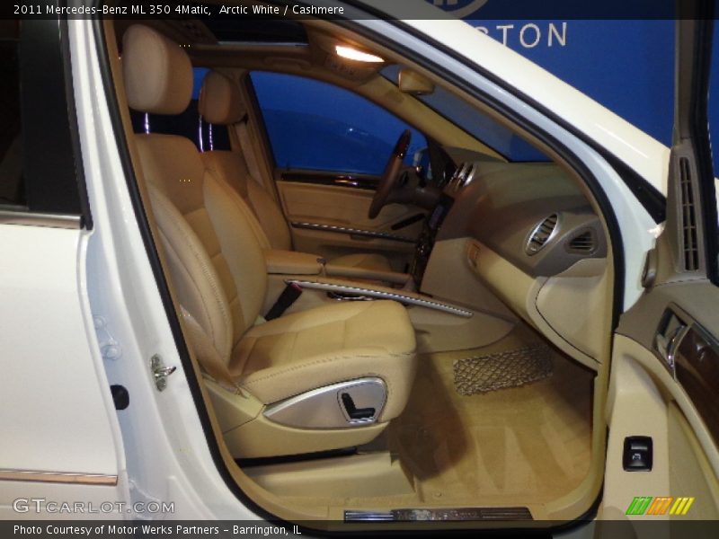 Arctic White / Cashmere 2011 Mercedes-Benz ML 350 4Matic