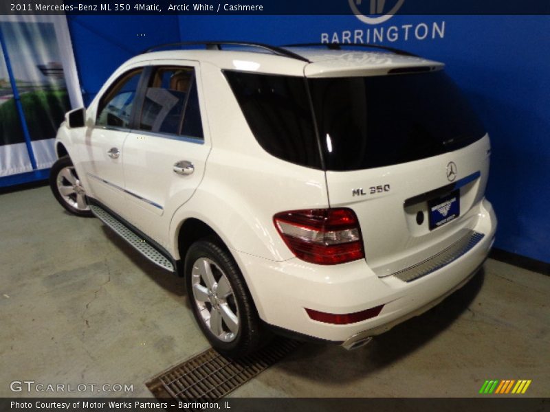 Arctic White / Cashmere 2011 Mercedes-Benz ML 350 4Matic