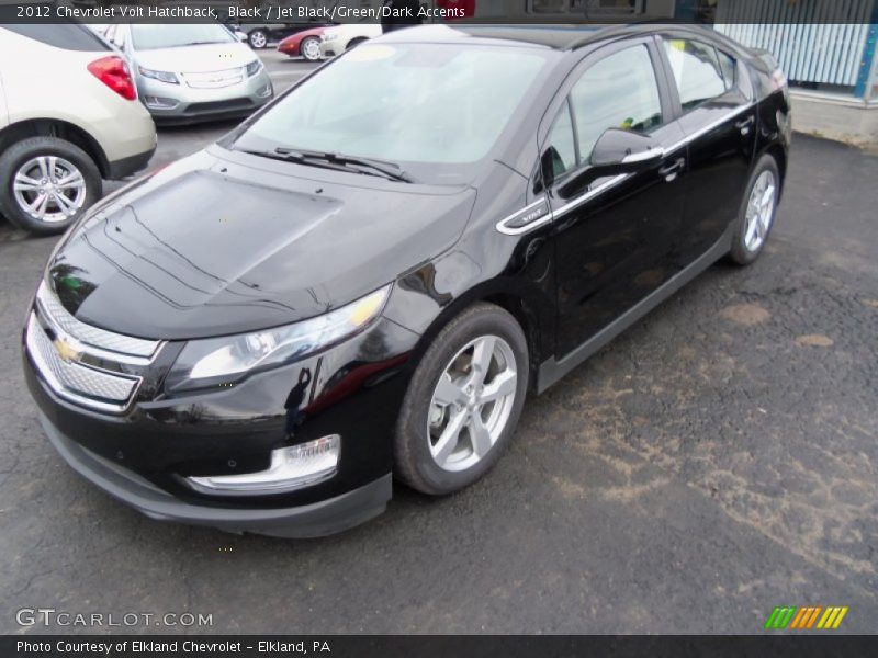 Front 3/4 View of 2012 Volt Hatchback