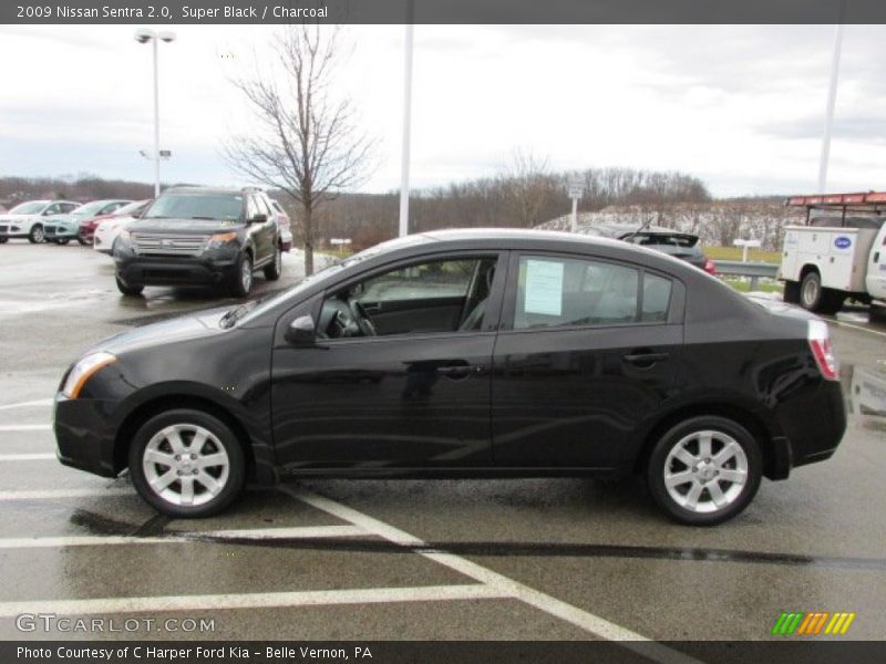 Super Black / Charcoal 2009 Nissan Sentra 2.0