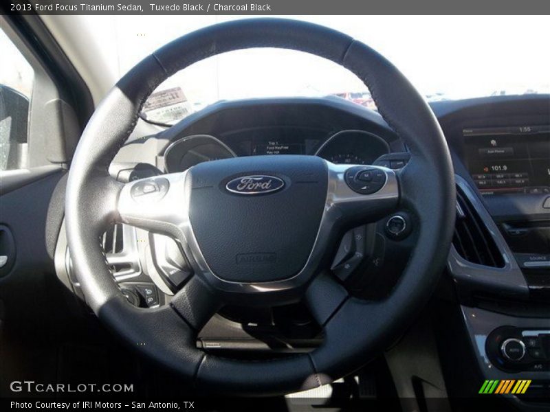 Tuxedo Black / Charcoal Black 2013 Ford Focus Titanium Sedan