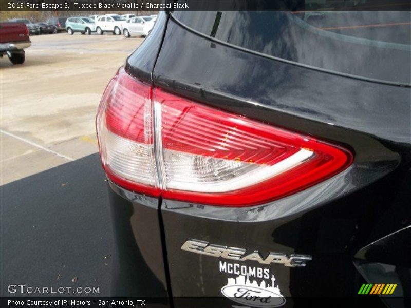 Tuxedo Black Metallic / Charcoal Black 2013 Ford Escape S