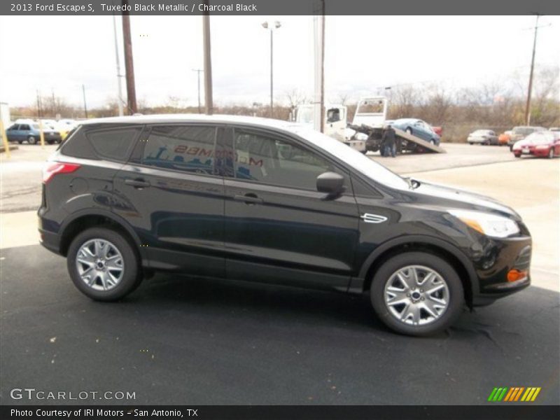 Tuxedo Black Metallic / Charcoal Black 2013 Ford Escape S