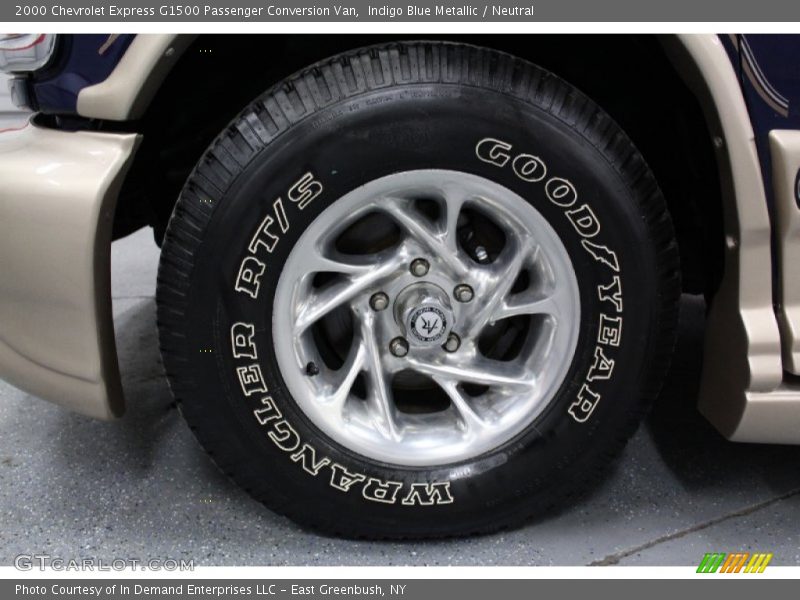  2000 Express G1500 Passenger Conversion Van Wheel