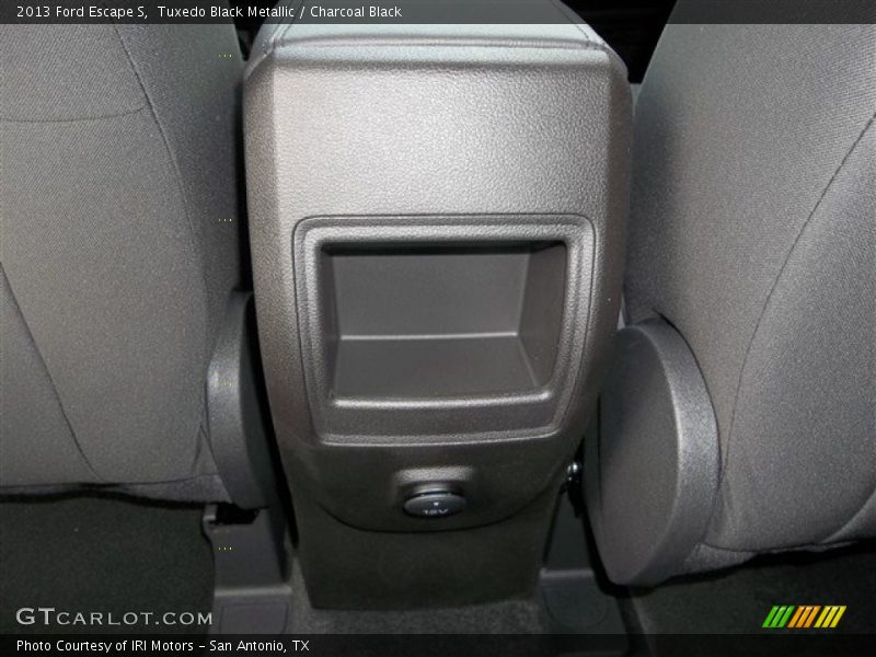 Tuxedo Black Metallic / Charcoal Black 2013 Ford Escape S