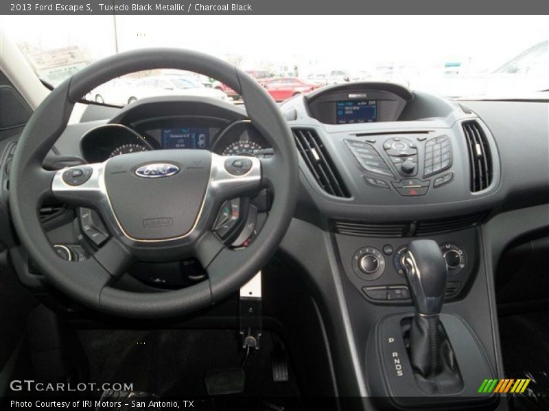 Tuxedo Black Metallic / Charcoal Black 2013 Ford Escape S
