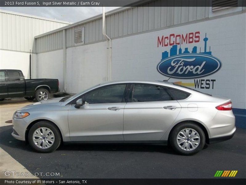 Ingot Silver Metallic / Earth Gray 2013 Ford Fusion S