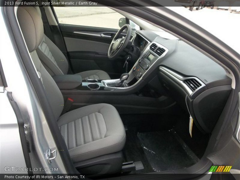 Ingot Silver Metallic / Earth Gray 2013 Ford Fusion S