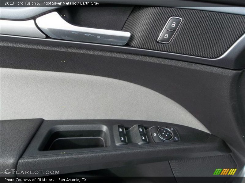 Ingot Silver Metallic / Earth Gray 2013 Ford Fusion S