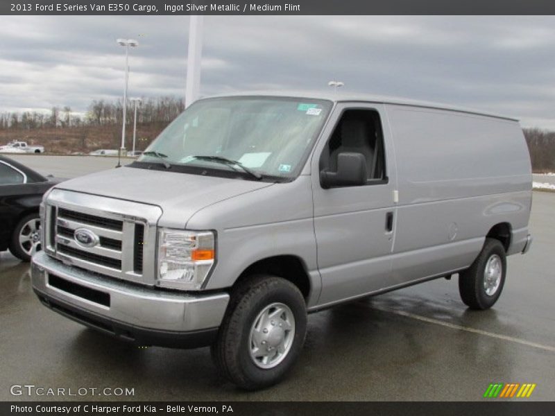 Front 3/4 View of 2013 E Series Van E350 Cargo