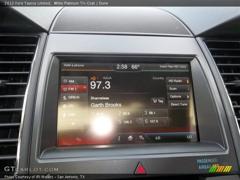 White Platinum Tri-Coat / Dune 2013 Ford Taurus Limited