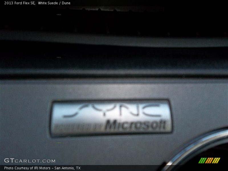 White Suede / Dune 2013 Ford Flex SE