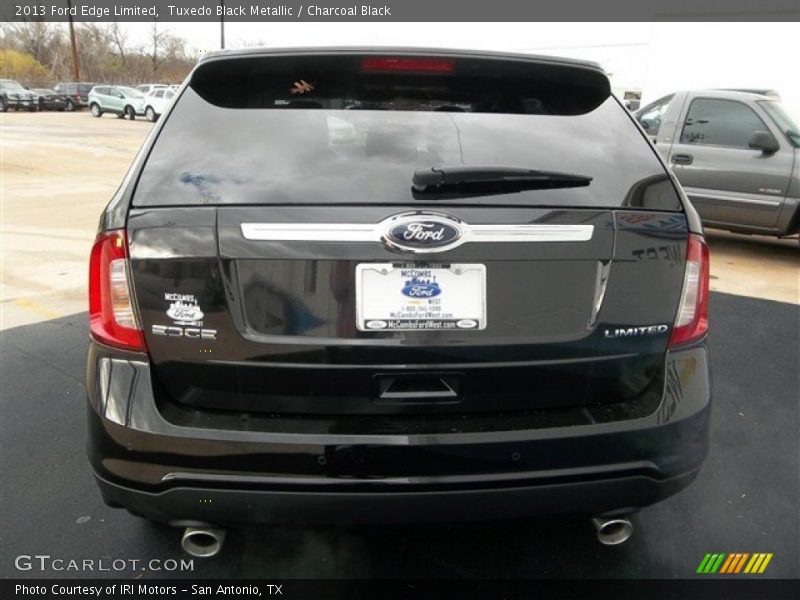 Tuxedo Black Metallic / Charcoal Black 2013 Ford Edge Limited