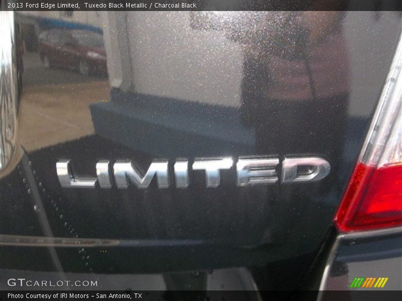 Tuxedo Black Metallic / Charcoal Black 2013 Ford Edge Limited