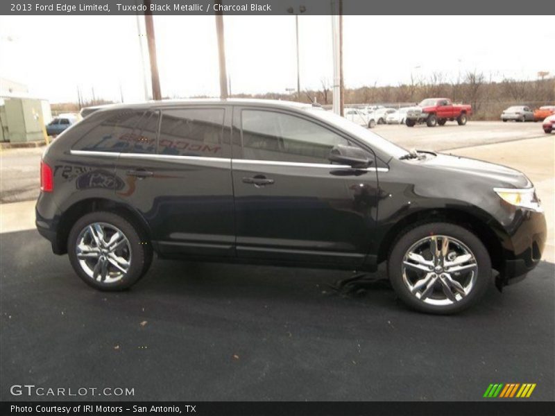 Tuxedo Black Metallic / Charcoal Black 2013 Ford Edge Limited
