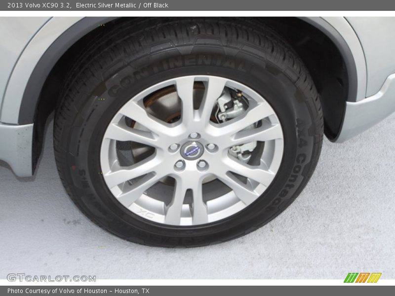 Electric Silver Metallic / Off Black 2013 Volvo XC90 3.2