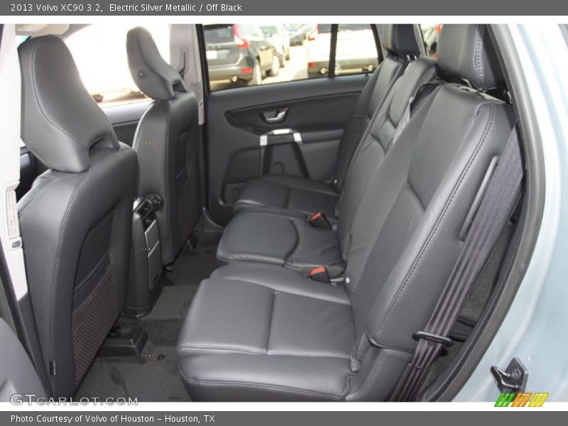 Electric Silver Metallic / Off Black 2013 Volvo XC90 3.2