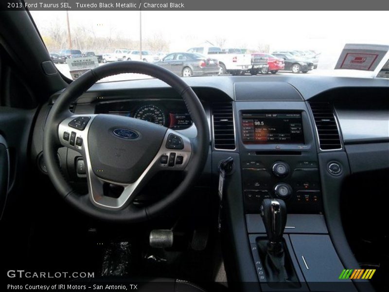 Tuxedo Black Metallic / Charcoal Black 2013 Ford Taurus SEL