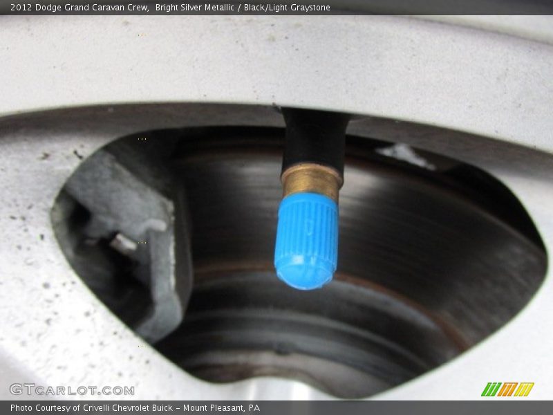 Bright Silver Metallic / Black/Light Graystone 2012 Dodge Grand Caravan Crew