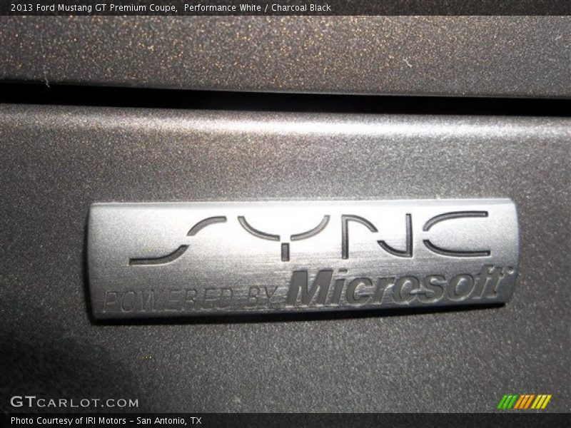Performance White / Charcoal Black 2013 Ford Mustang GT Premium Coupe