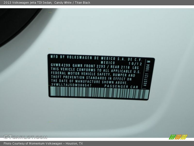 Candy White / Titan Black 2013 Volkswagen Jetta TDI Sedan