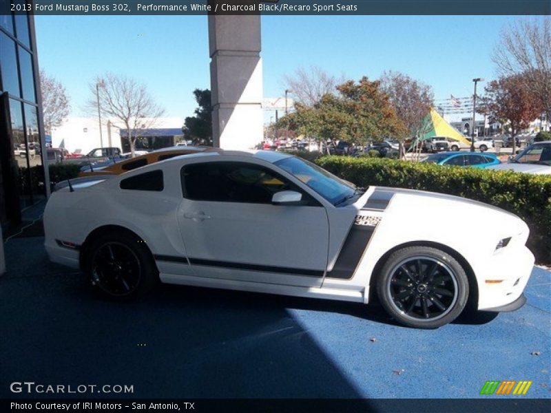 Performance White / Charcoal Black/Recaro Sport Seats 2013 Ford Mustang Boss 302