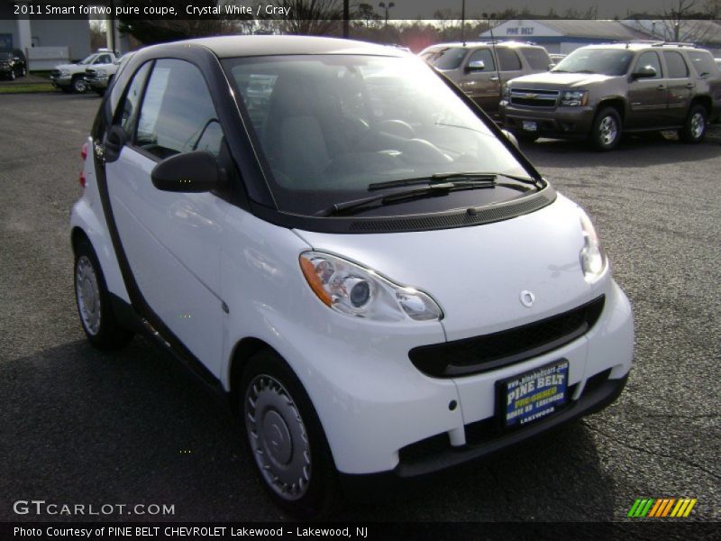 Crystal White / Gray 2011 Smart fortwo pure coupe