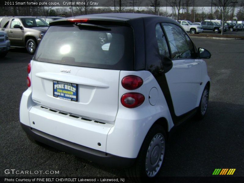 Crystal White / Gray 2011 Smart fortwo pure coupe