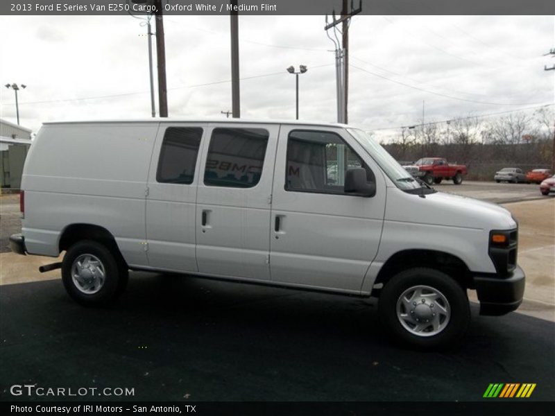 Oxford White / Medium Flint 2013 Ford E Series Van E250 Cargo